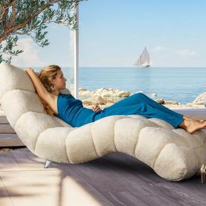 cloud7-sofa_hls_001.jpg
